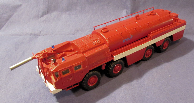 Russian_AA-60_Fire_Truck_and_Rescue_III.jpg