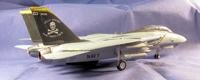 US_Navy_F14B_Tomcat_Jolly_Roger_II.jpeg