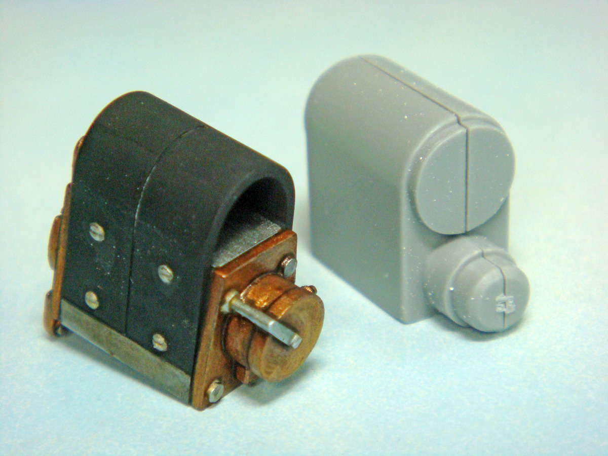 030 Clerget Magneto 001.jpg