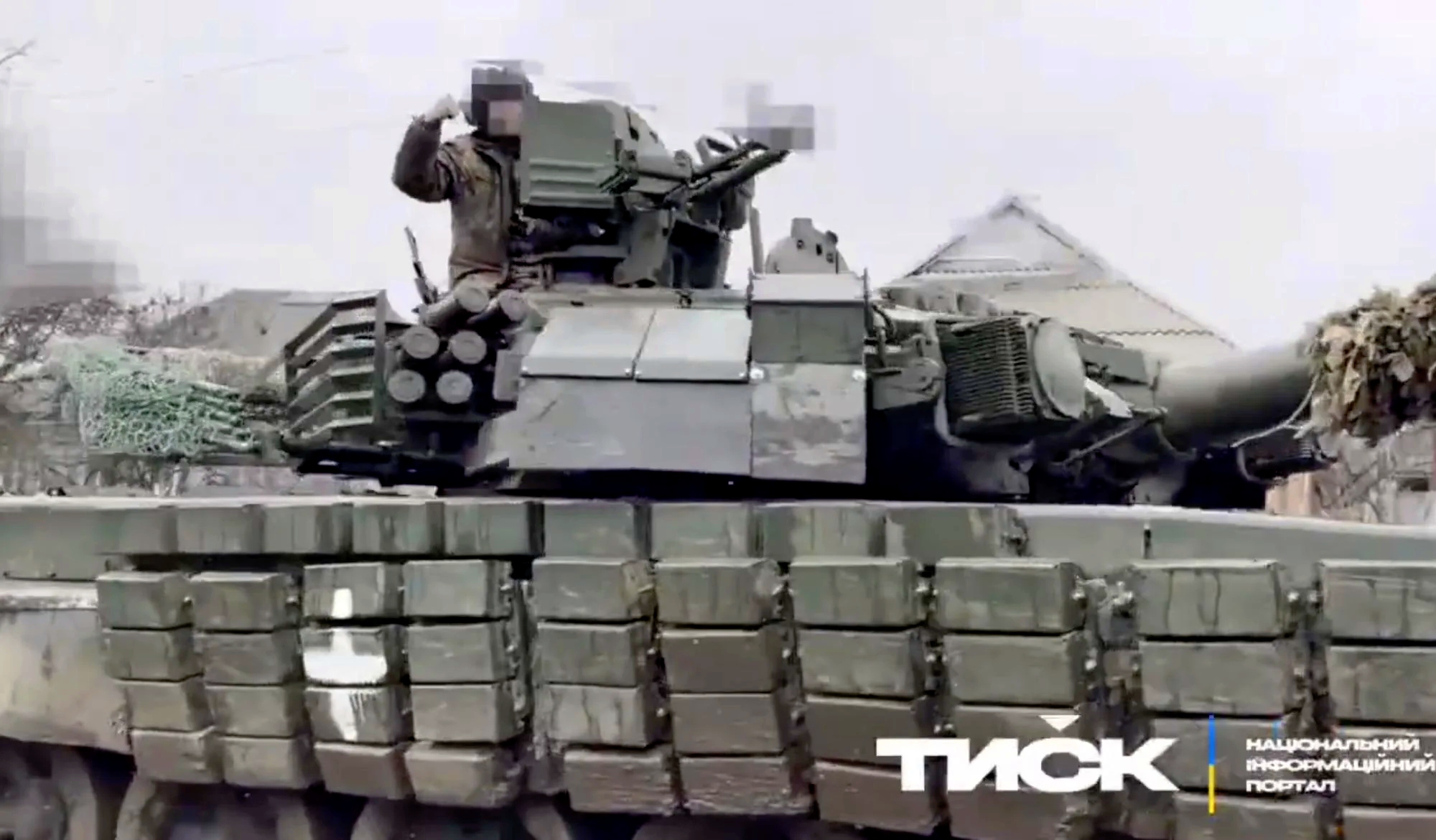 1-35-ukr-t-90a-v0-3m3pgn8r3lrf1.jpg