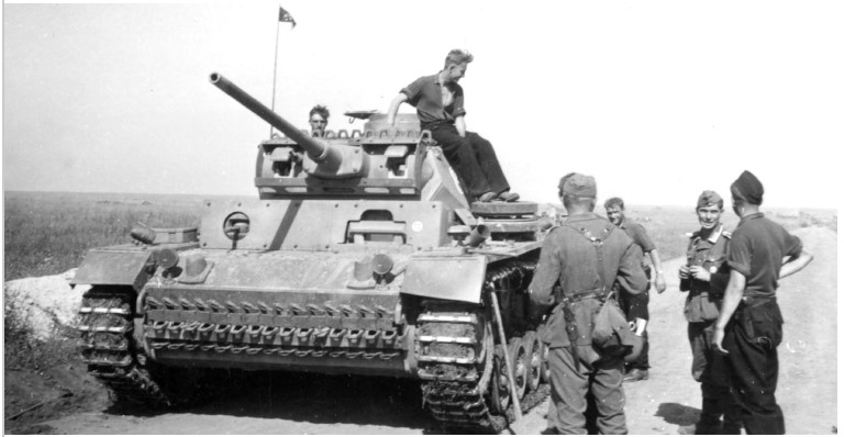 13th panzer div smoke .JPG