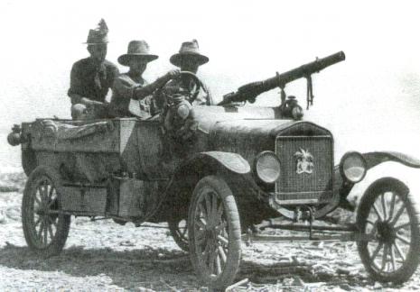 1917_-_1st_australian_light_car_patrol.jpg
