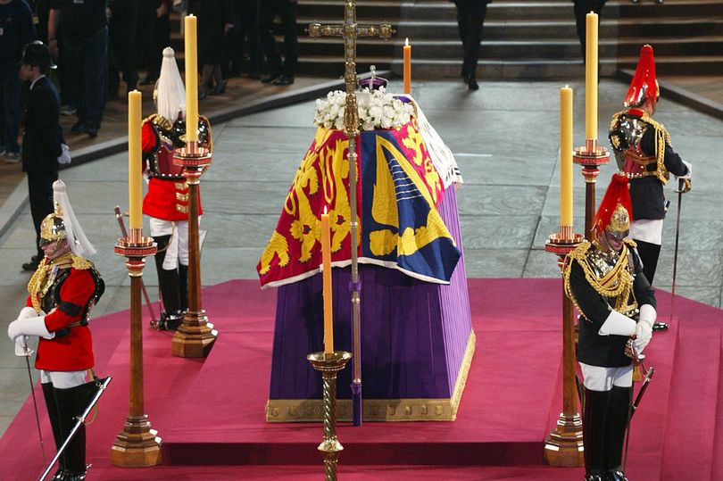 1_Queen-Elizabeth-II-death.jpg