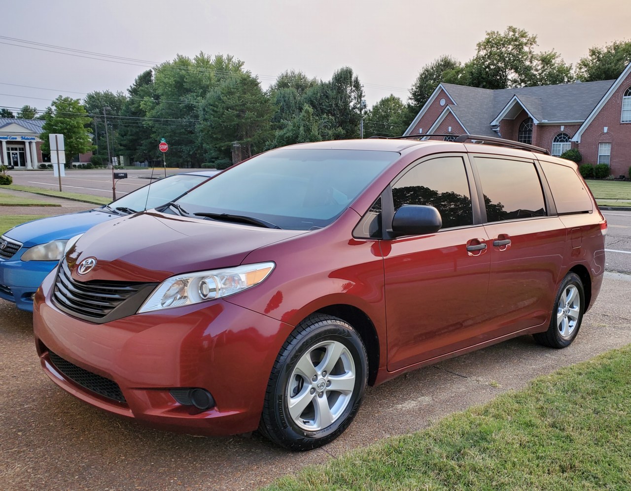 2012 Sienna.jpg