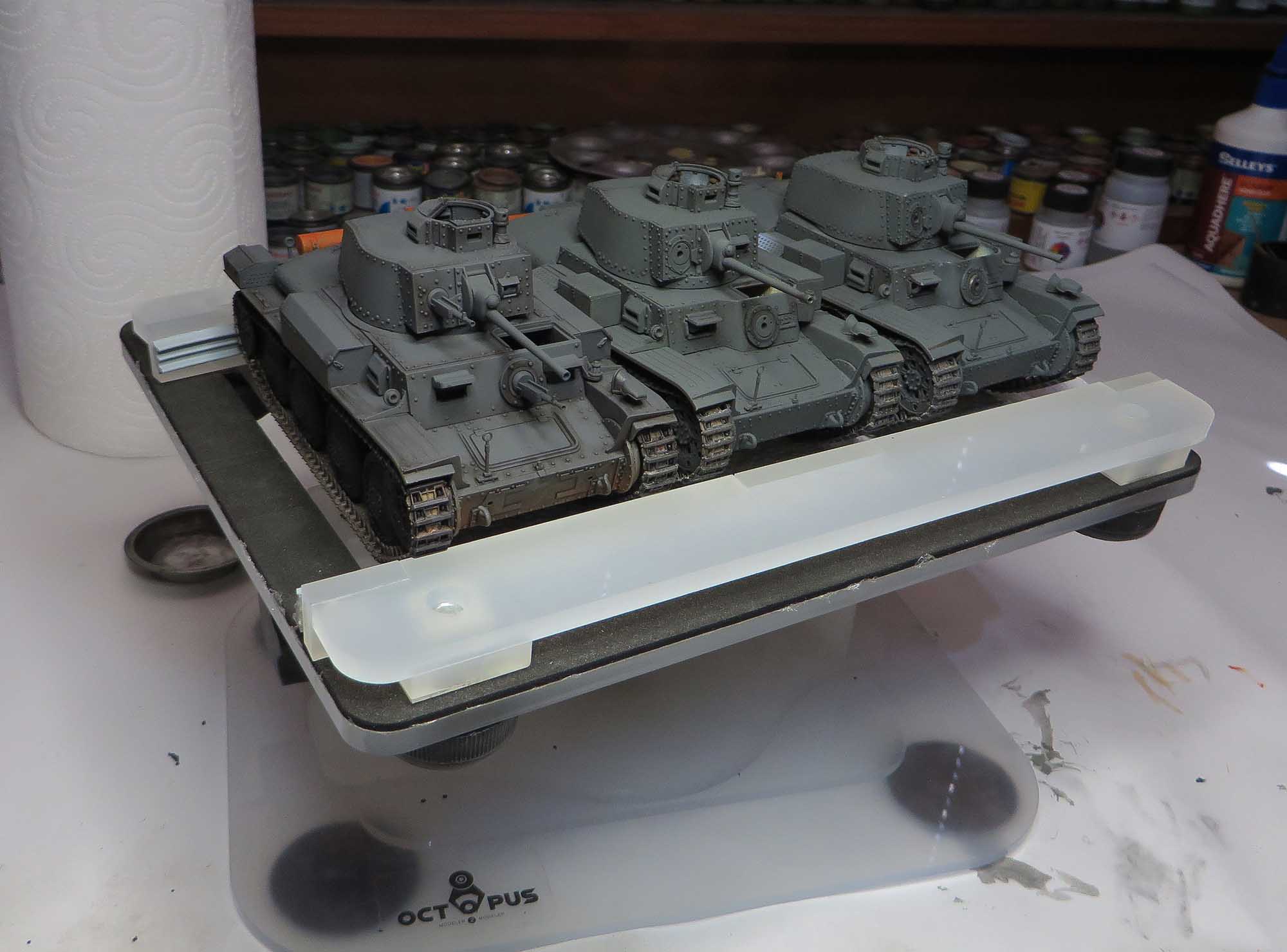 3x Panzer 38Ts 2.jpg