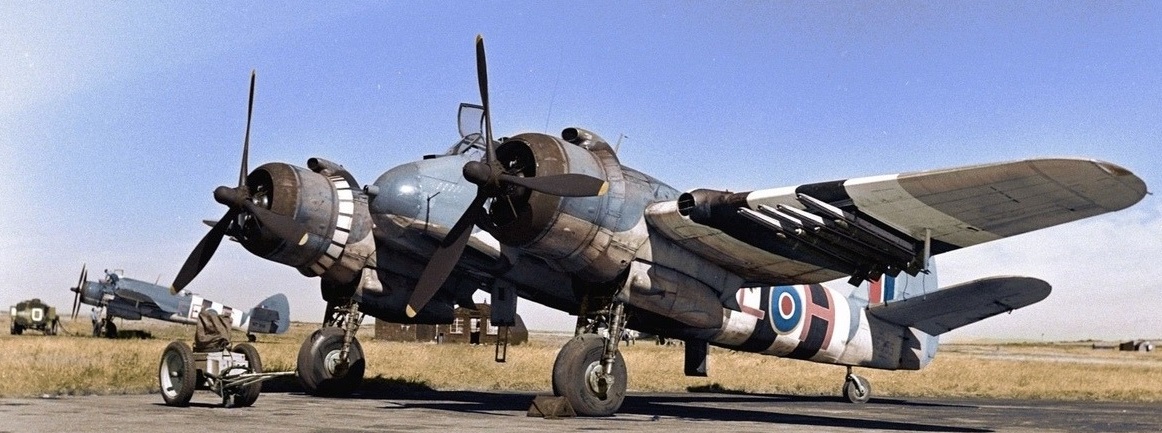 404 sqn.jpg