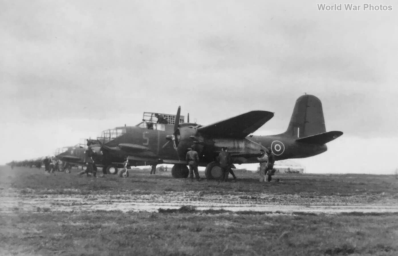 A-20_88_Sqn_Vitry_1944.jpg