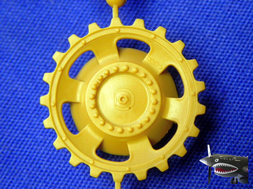 AFVclubPzIVsuspension 008.JPG