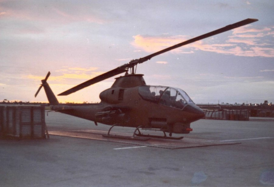 AH-1Gcobrarest.jpg