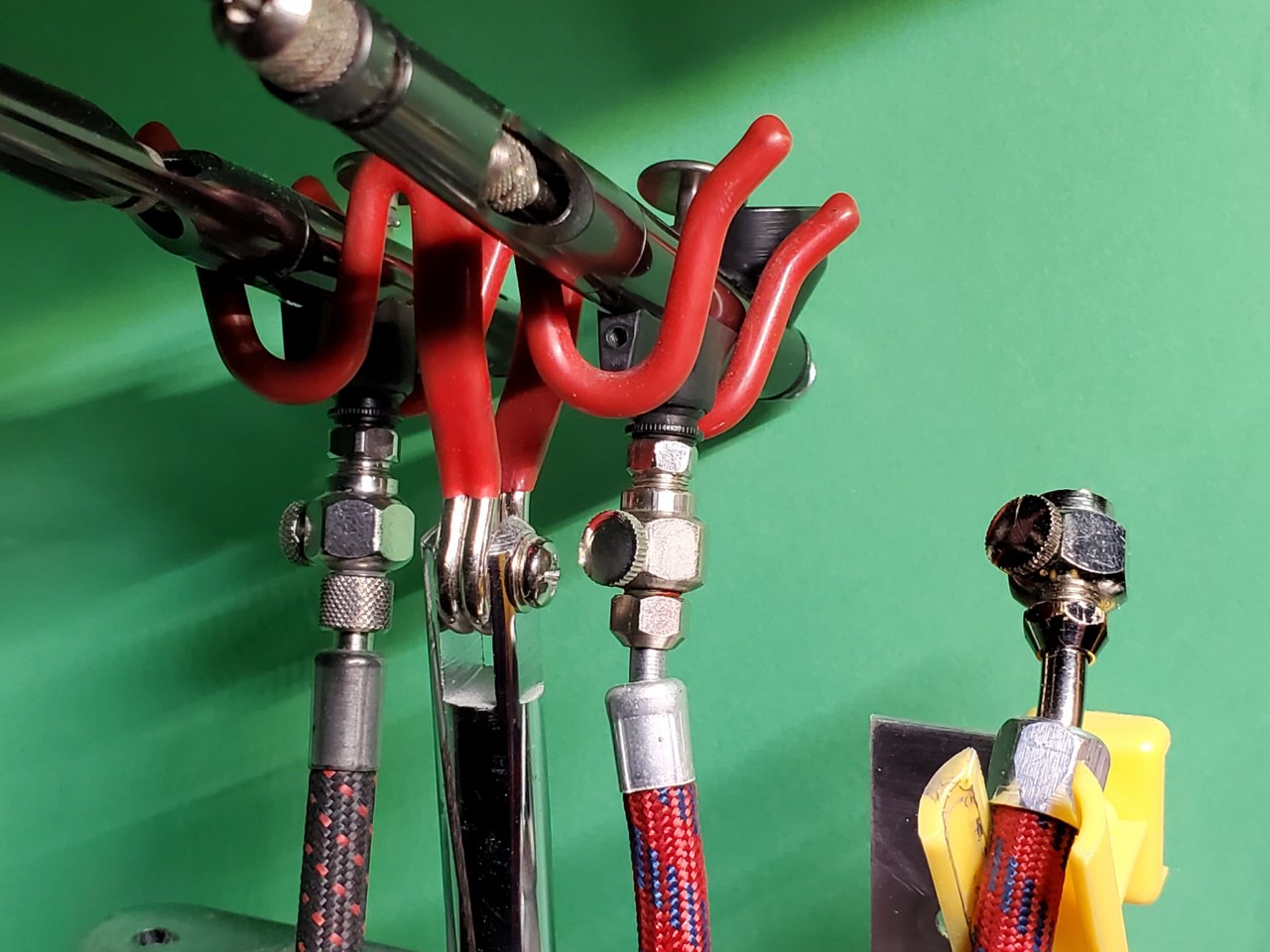 Airbrushes with airflow needle valves.jpg