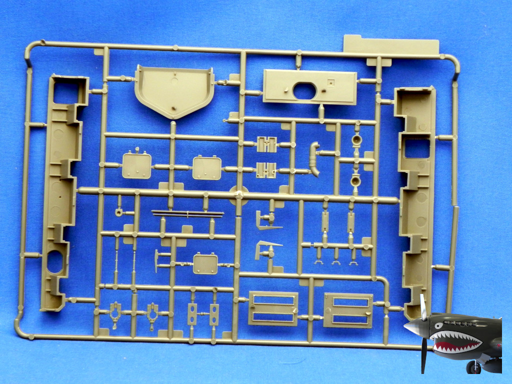 AmusingHobbyNeuBauFahrZeugSprueTreeCrear.JPG AmusingHobbyNeuBauFahrZeugSprueTreeCrear.JPG