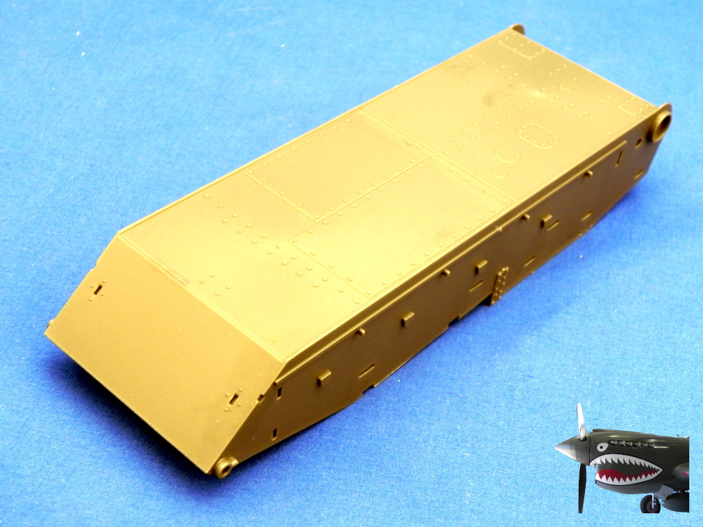 AmusingHobbyNeuBauFahrZeugSprueTreeHullLower2.JPG AmusingHobbyNeuBauFahrZeugSprueTreeHullLower2.JPG