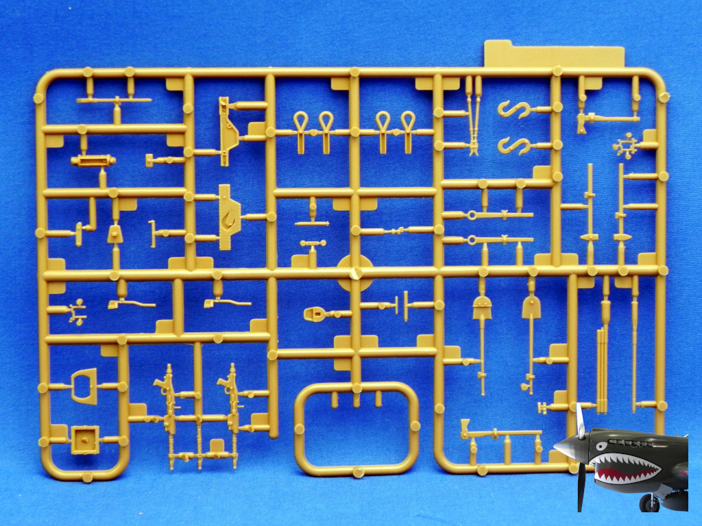 AmusingHobbyNeuBauFahrZeugSprueTreeQrear.JPG AmusingHobbyNeuBauFahrZeugSprueTreeQrear.JPG