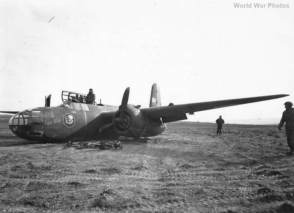 Bomb Shackle A-20B_Lady_Jean_86th_BS_47th_BG_Algeria_41-3171.jpg