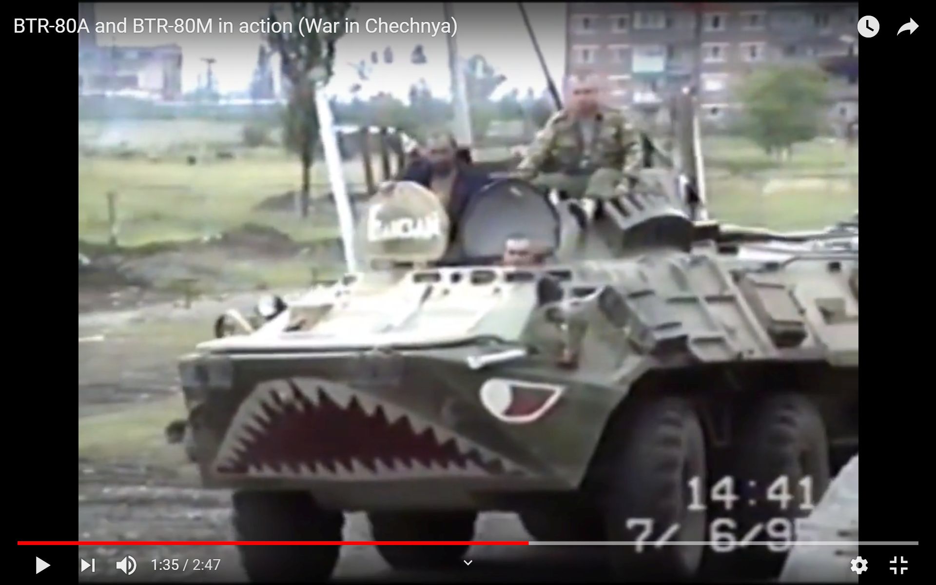 BTR-80 Chechnya 01.jpg