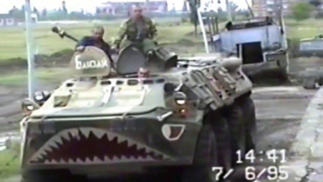 BTR-80 Chechnya 03 1.jpg