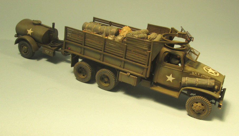 Cargo w:gas trailer.2JPG.JPG