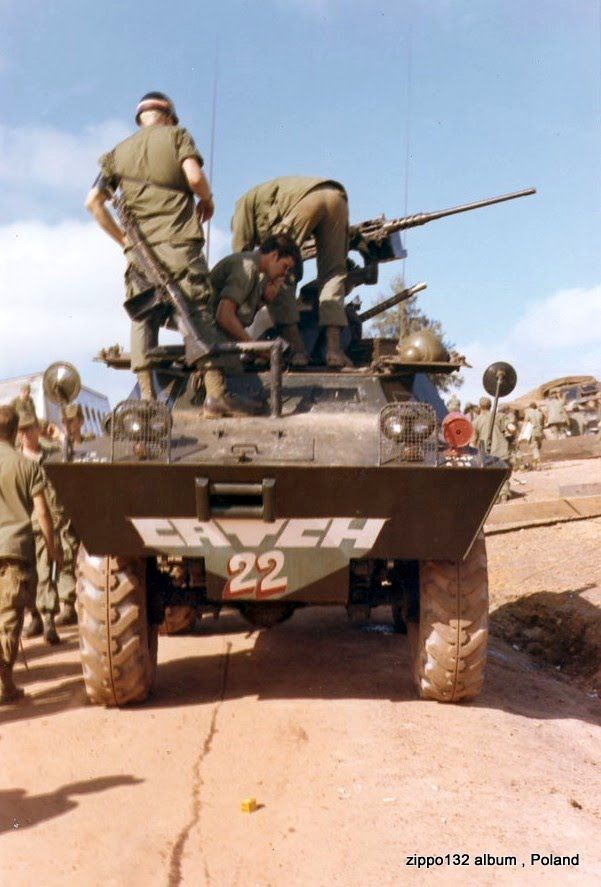 Catch 22 V-100%2520504th%2520MP%25202.jpg