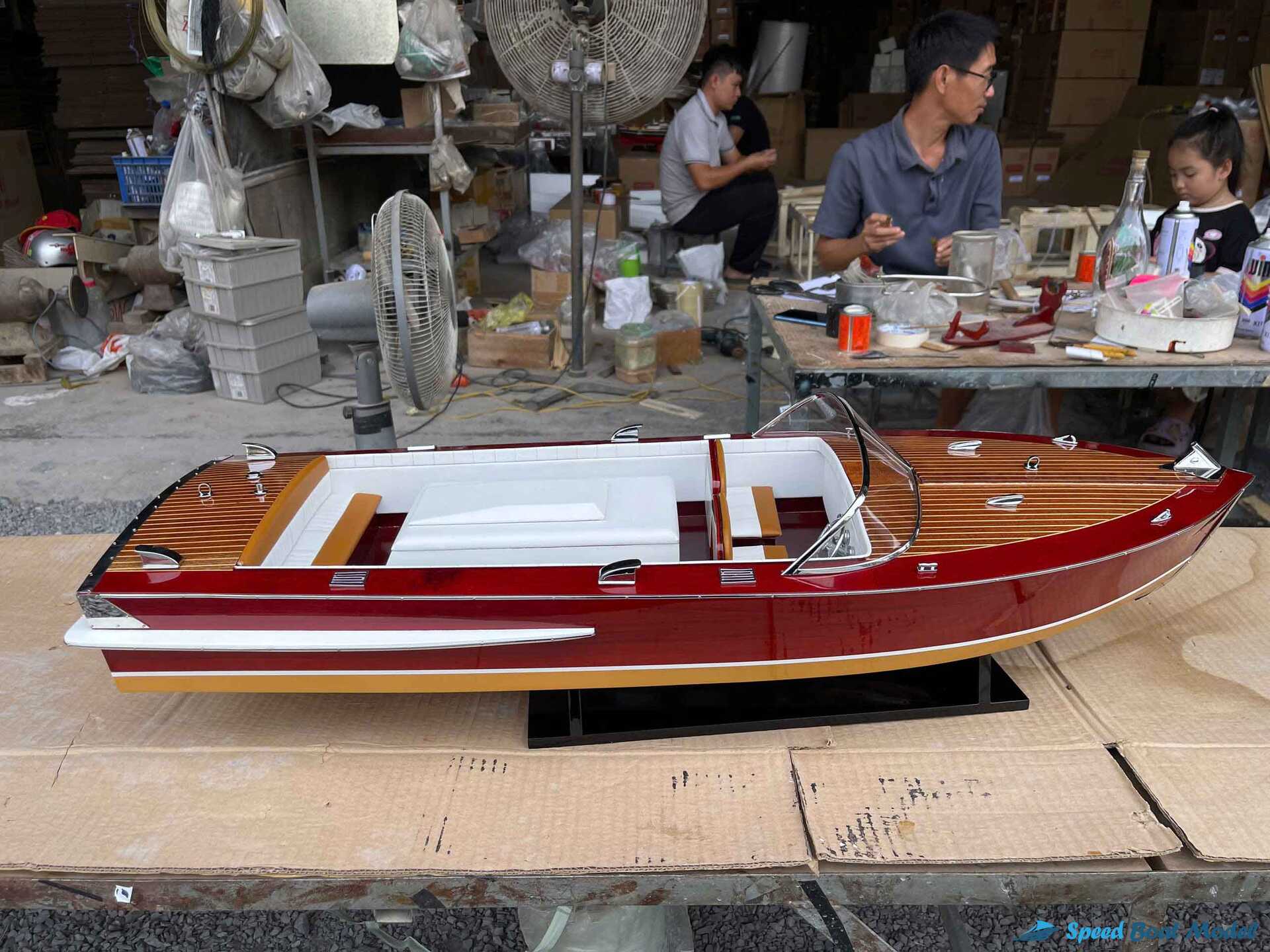 Chris-Craft-Holidays-1962-Speed-Boat-Model-12-Speed-Boad-Model.jpg