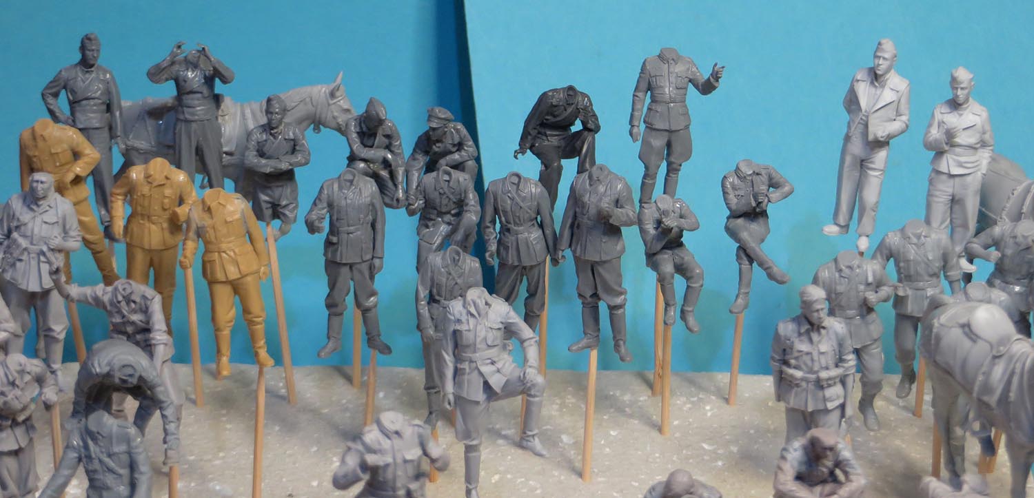 Diorama figures 2.jpg