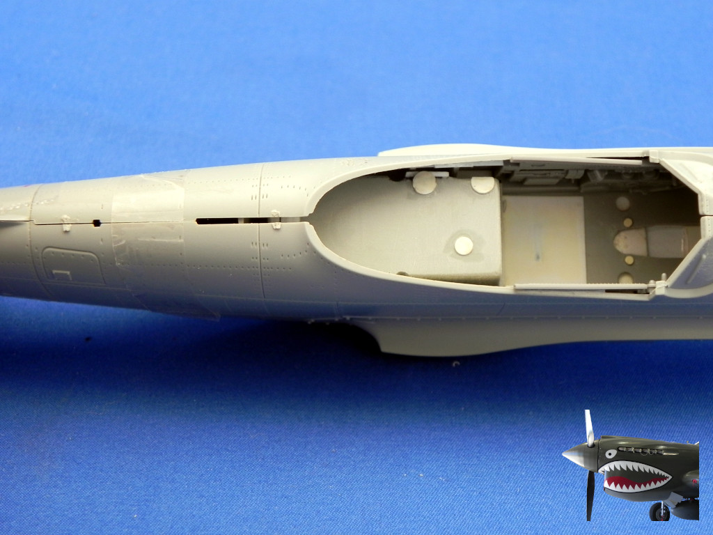 DragonP51DCockpitFixes07.JPG
