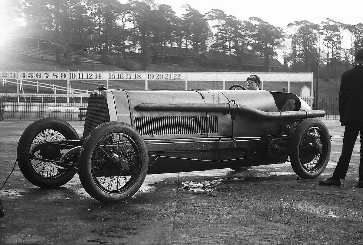 eldridge-fiat-300-hp-brooklands-1924.jpg