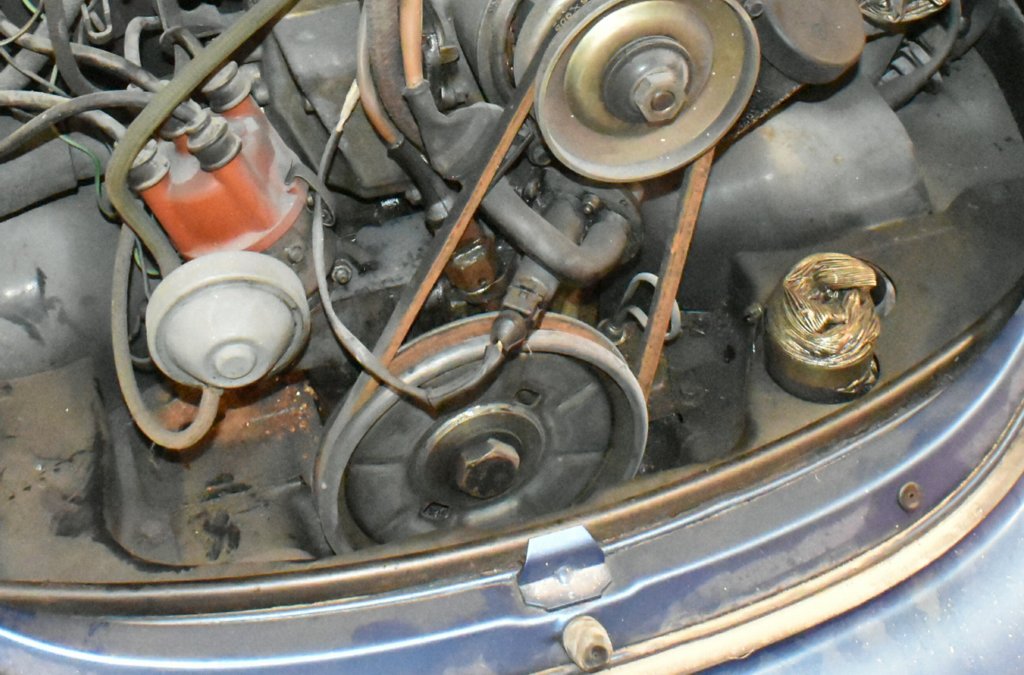 Engine pulley detail.jpg