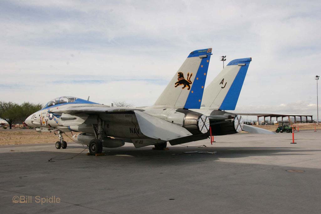 f-14d_164602_01_of_25.jpg