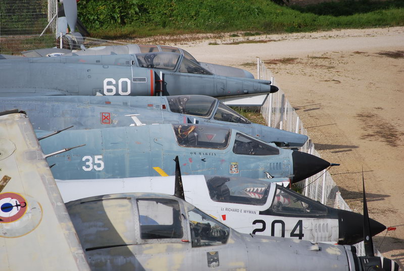 F-8 NAVY%20JETS%20SAVIGNY.jpg