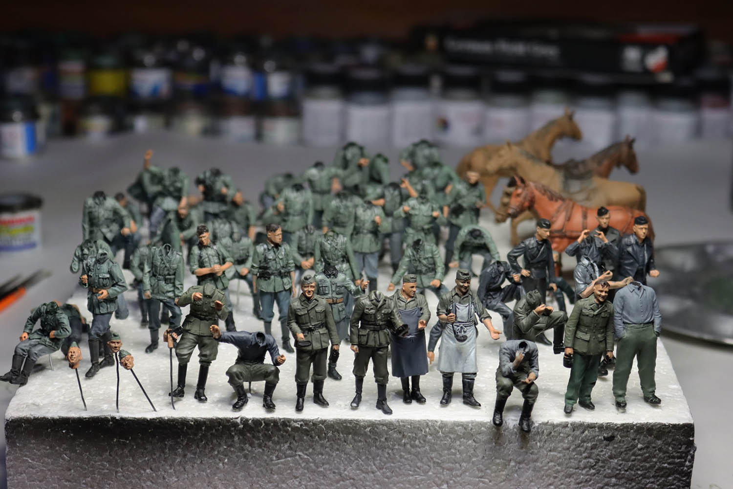 Figures early stages.jpg