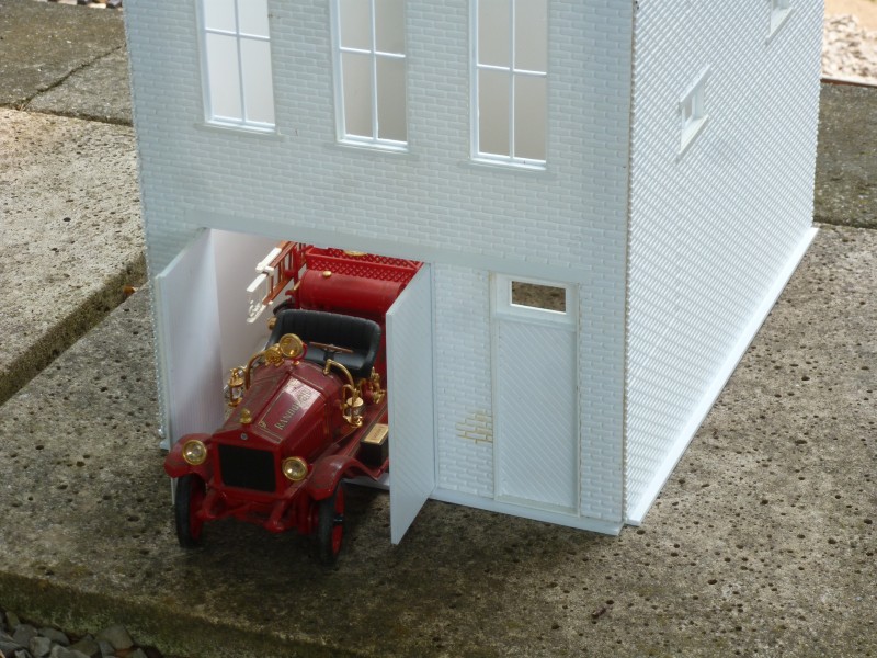 firehouseb07.jpg firehouseb07.jpg