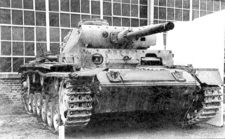 Flammpanzer-III-Front.png