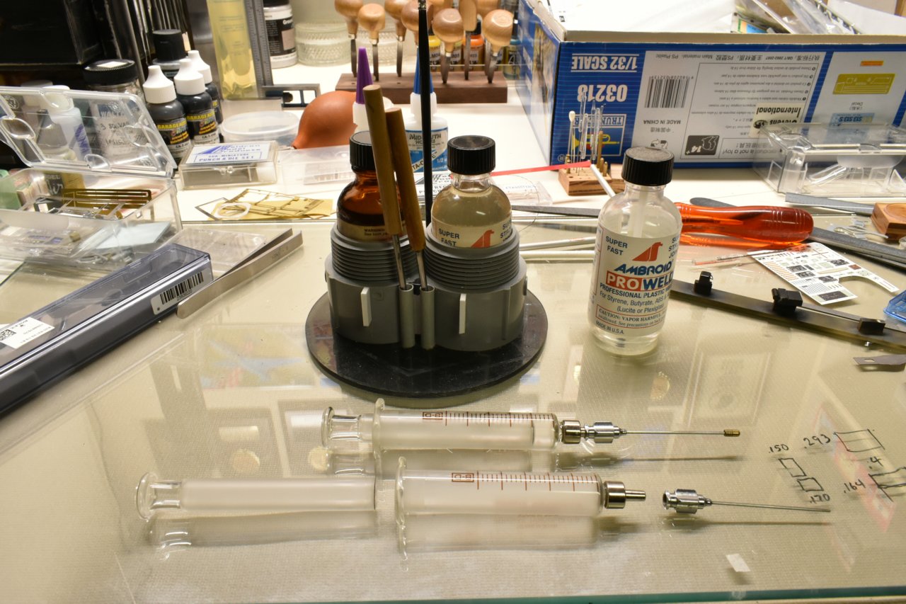Glue solvent and CA quickset holder.jpg