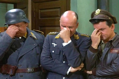 Hogan 3x face palm.jpg