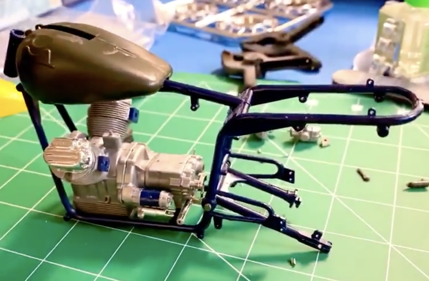 IS00002.png IS00002.png