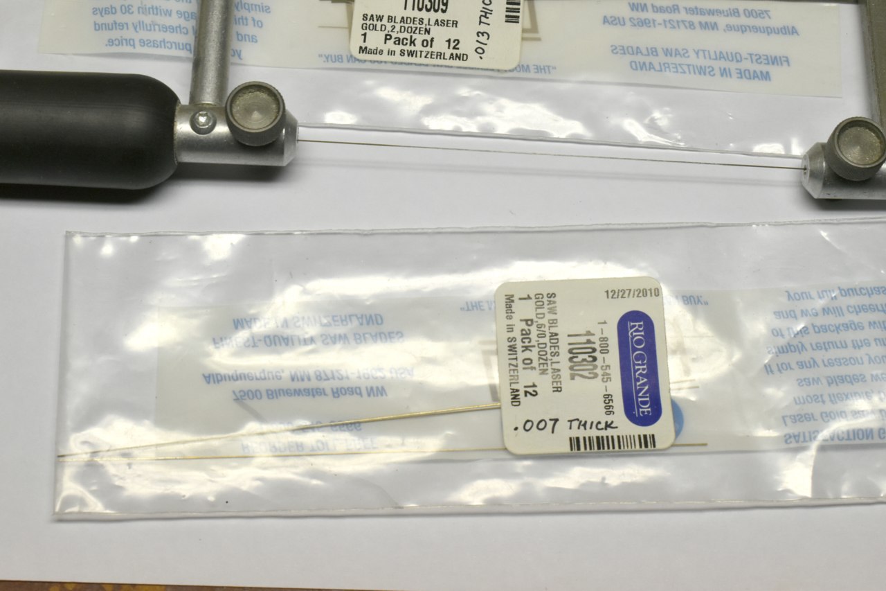 Jewelers saw with blades 3.jpg