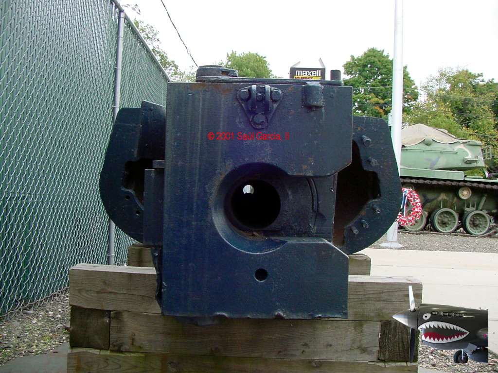 JS2GunBreech.jpg JS2GunBreech.jpg