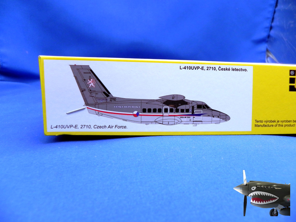 KP KPM0435 Let L-410OVP-E Box 01.JPG