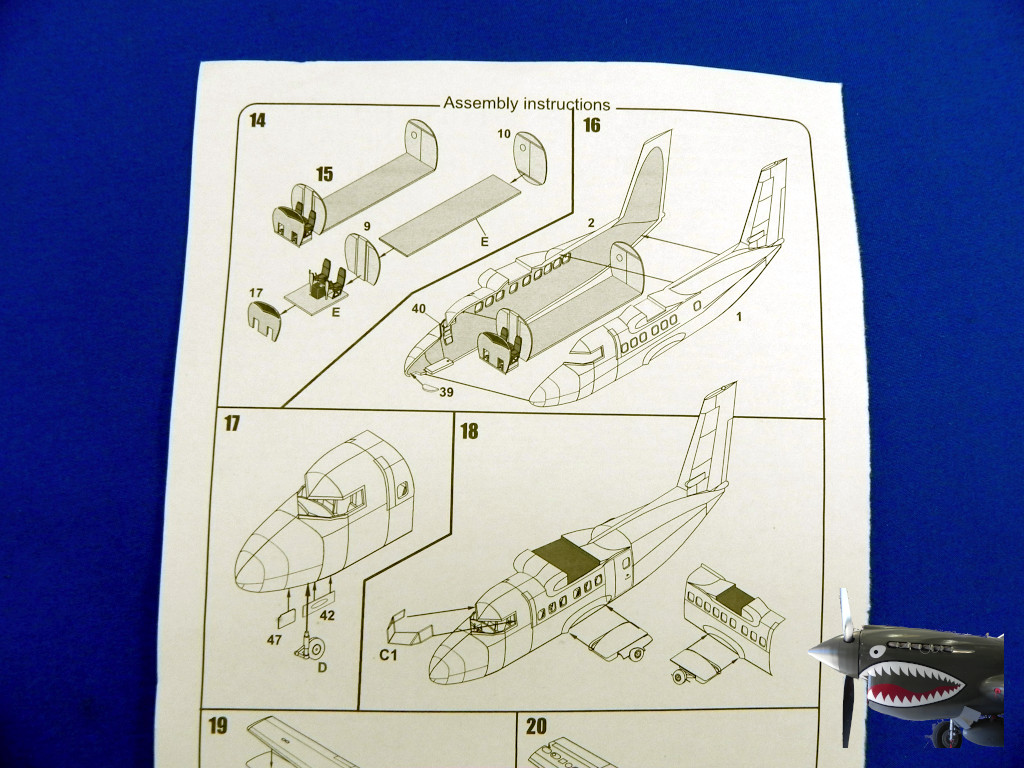KP KPM0435 Let L-410UVP-E z Build 006.JPG