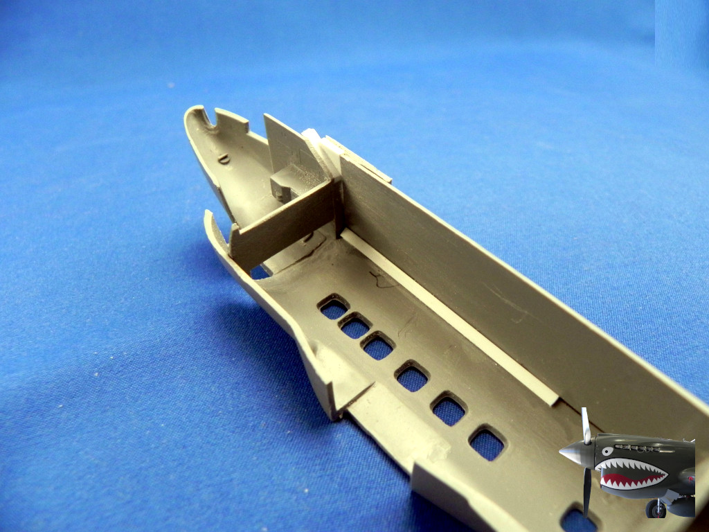 KP KPM0435 Let L-410UVP-E z Build 012.JPG