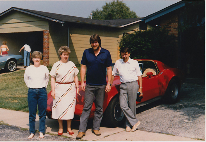 Lew?VP:Sus:1985.jpg Lew?VP:Sus:1985.jpg