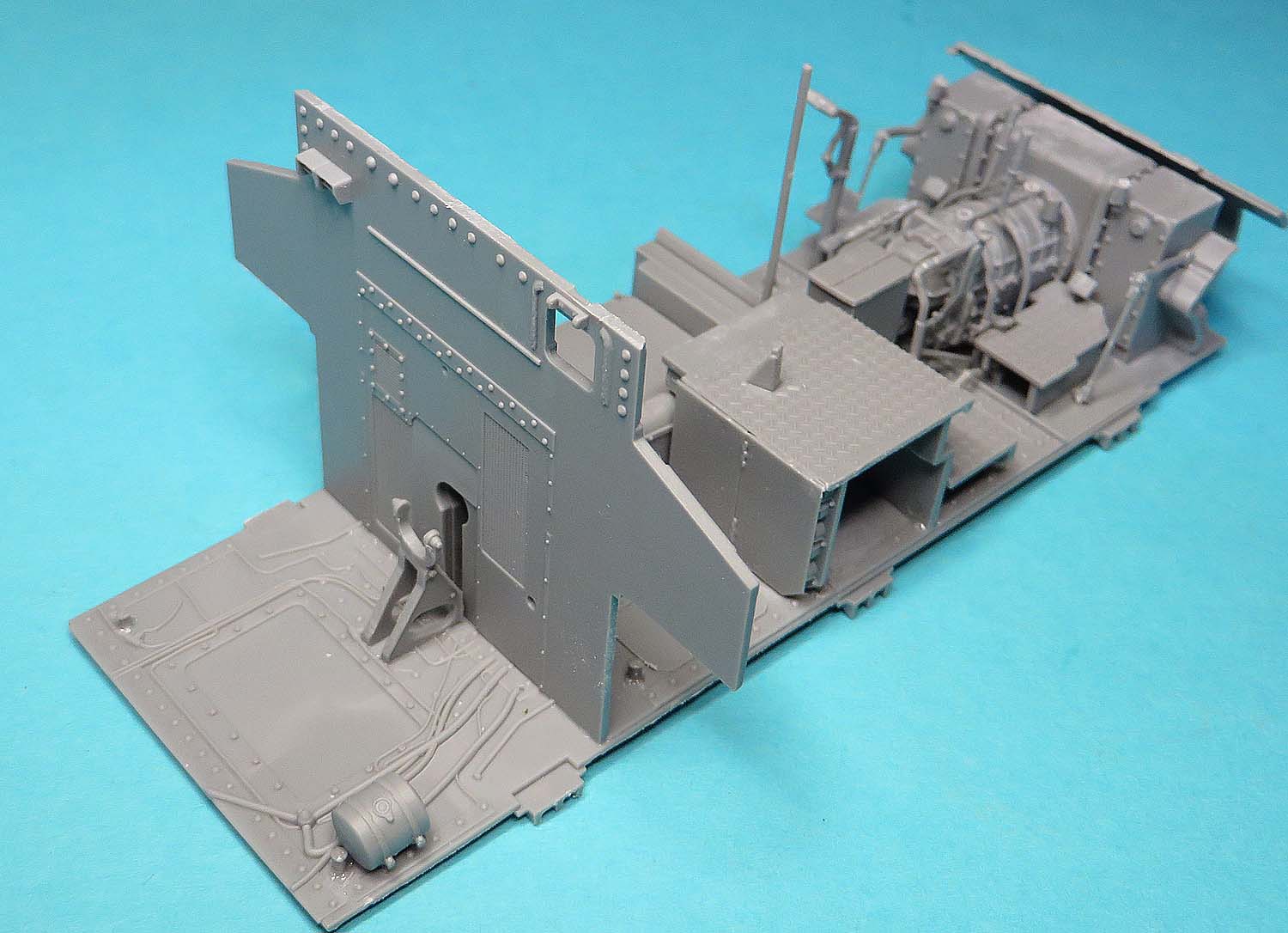 M3 LEE Engine bay 1.jpg