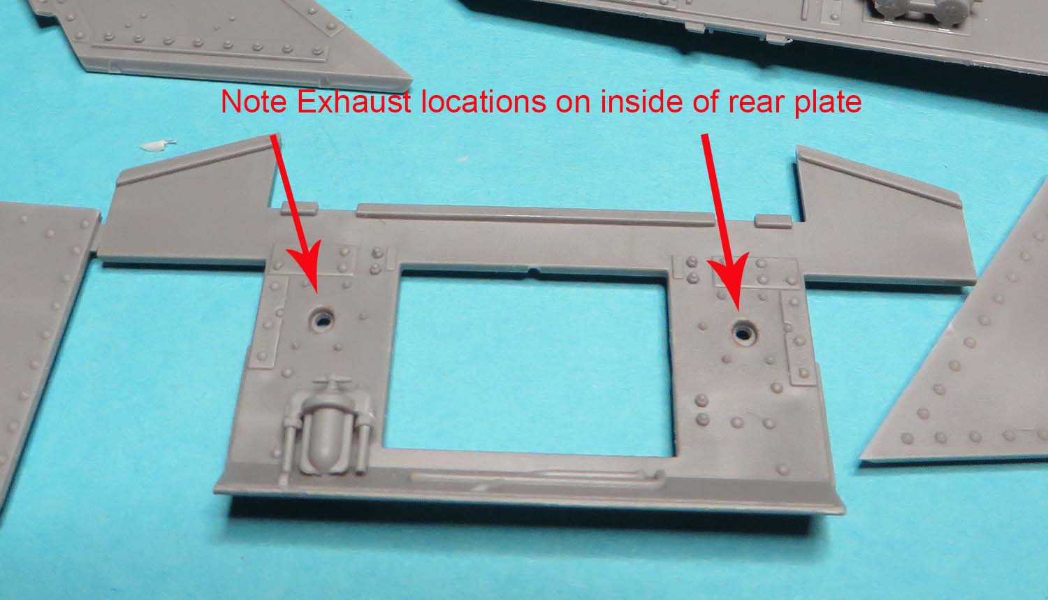 M3 lee exhaust outlet on inside of rear plate.jpg
