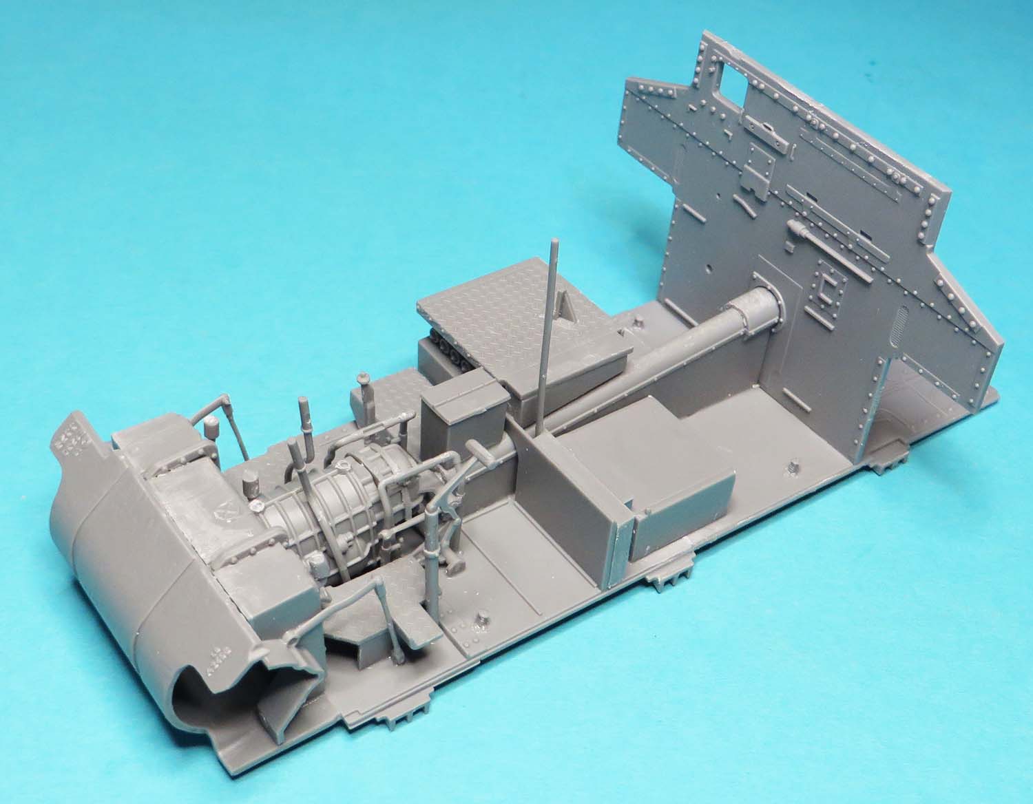 M3 Lee lower hull 1.jpg