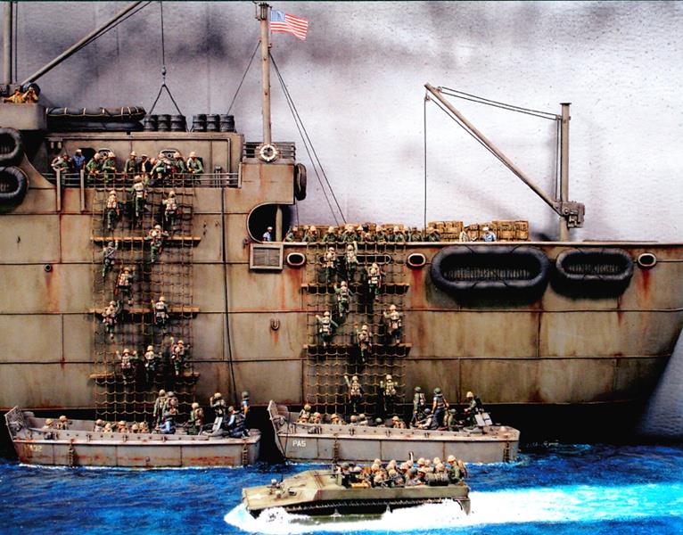 Marine debarkibg diorama.jpg Marine debarkibg diorama.jpg