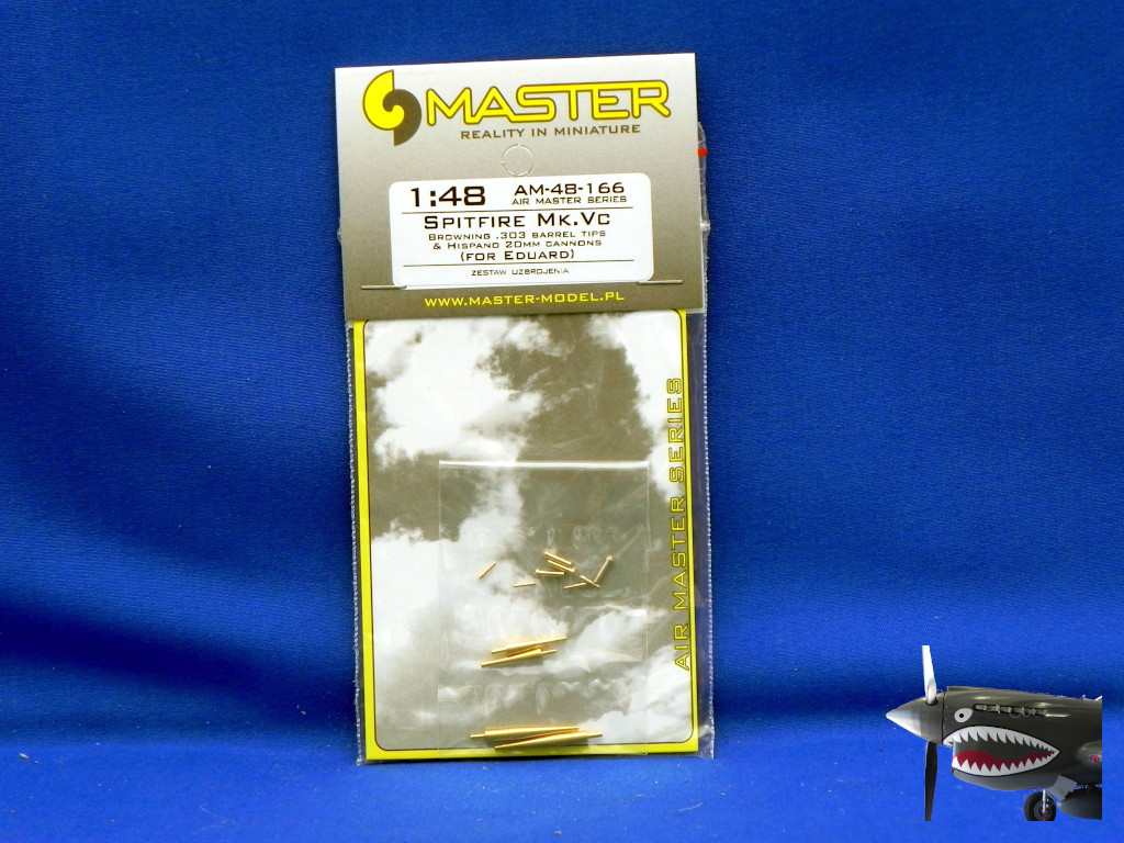 MasterAM48166SpitfireVcGuns.JPG