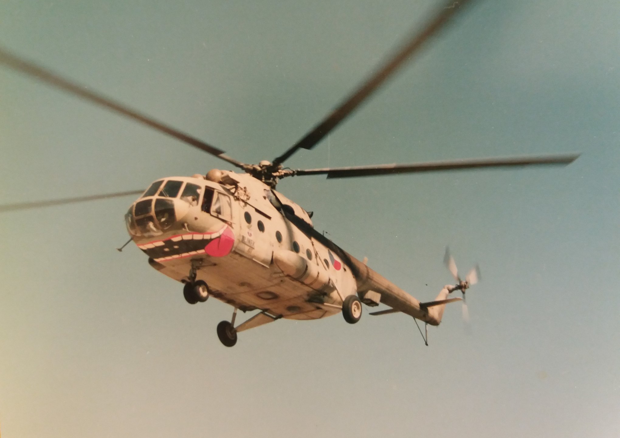 Mi-8 Czech 0826 05.jpg