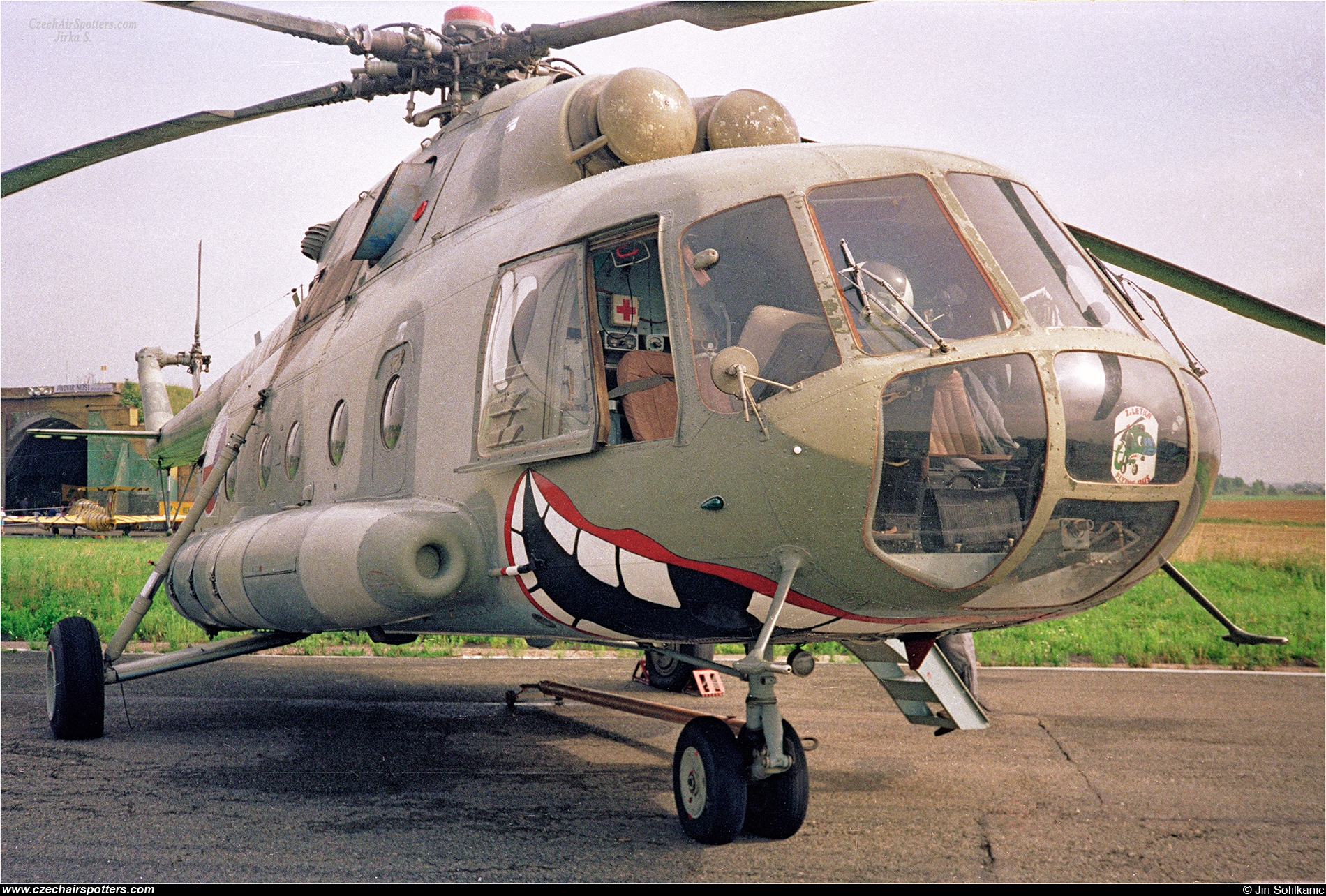 Mi-8 Czech 0826 09.jpg