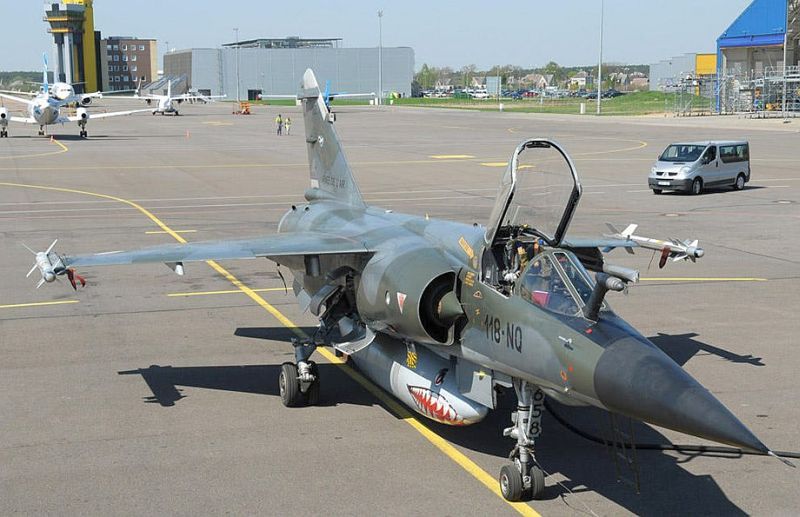 Mirage f1 %2002.jpg