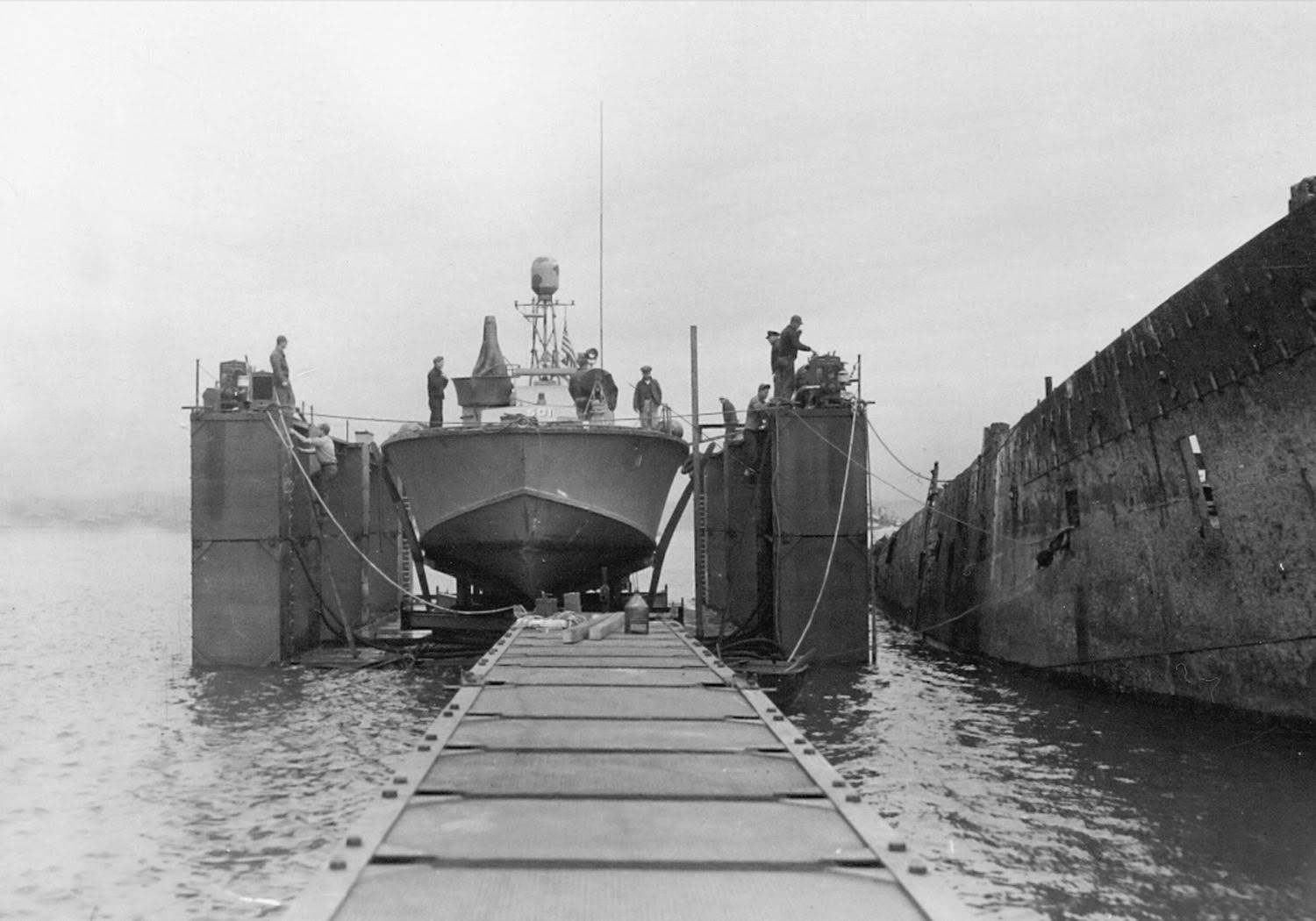 Morobe Floating dock.jpg